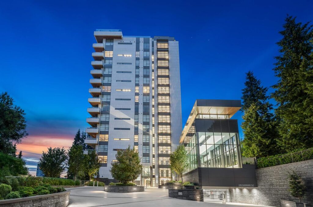 #503 – 2289 Bellevue Avenue